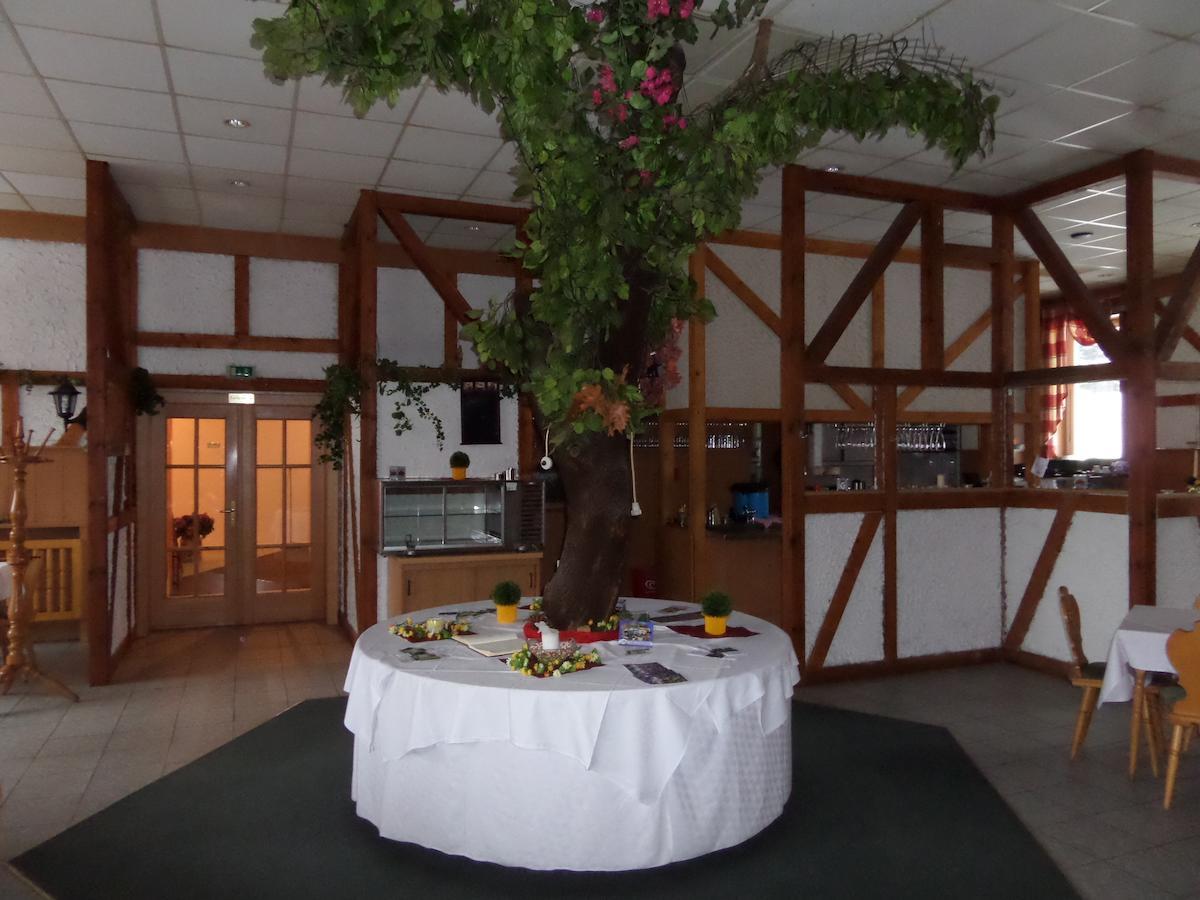 Hotel Restaurant Am Kriebsteinsee Exterior foto